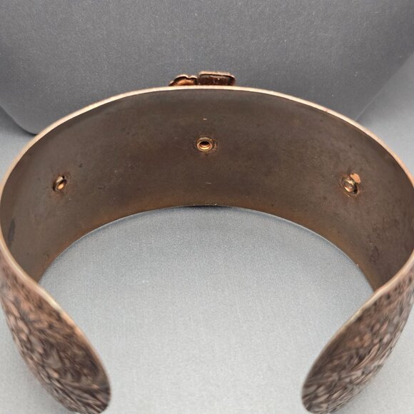 VTG Copper & Faux Turquoise Cuff Bracelet 7" Floral Embossed Design - Picture 8 of 10